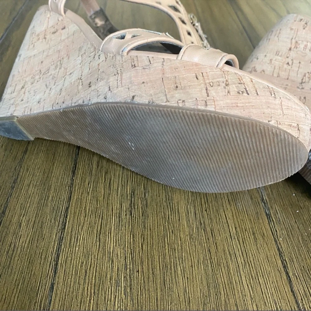 Carlos Santana nude cork cutout leather wedges